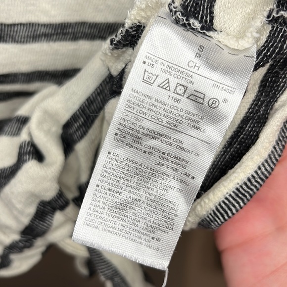 Old Navy Relaxed Tie-Front Mariner Top for Women Small - Picture 7 of 8